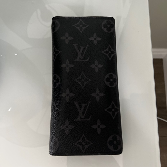 Louis Vuitton Other - Louis Vuitton Brazza wallet